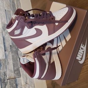 Nike Air Jordan 1 Retro High OG Mauve (GS) BRAND NEW